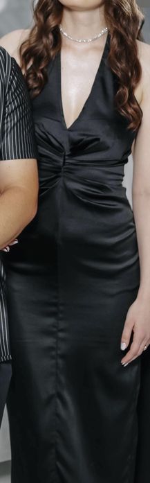 Черное вечернее платье