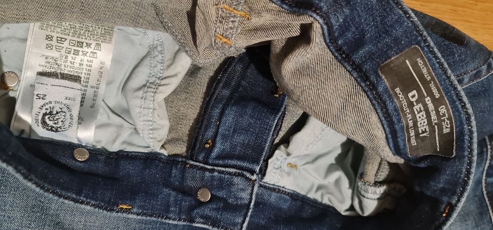 DIESEL дънки bootcut като нови