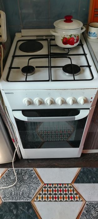 Кухонная плита, духовка