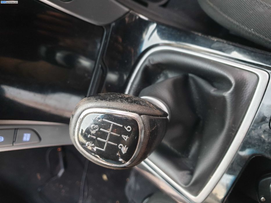 Maneta Schimbator 6 Trepte Viteze Nuca cu Manson Hyundai i40 2014 - 2019 [K9564]