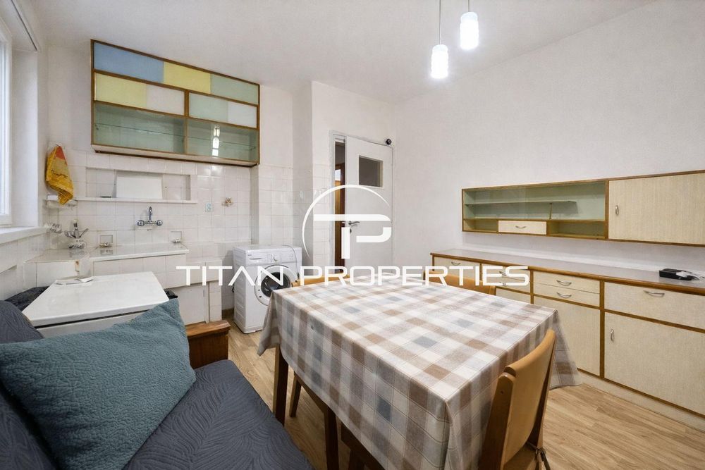 Дава се под наем Тристаен апартамент в Пловдив, Каменица 1 - 92 кв.м за 400 € - Снимка #2