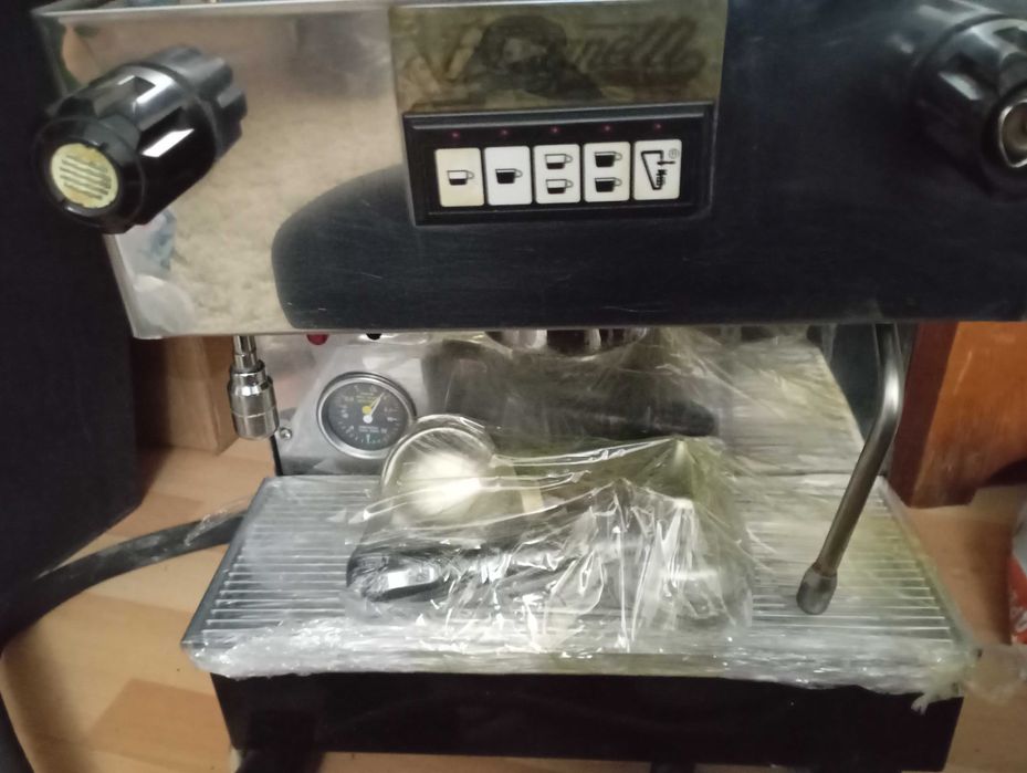 Кофемашина профессиональная