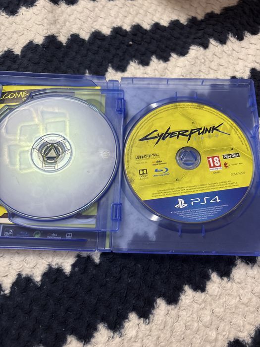 Joc cyberpunk ps4 merge si pe ps5