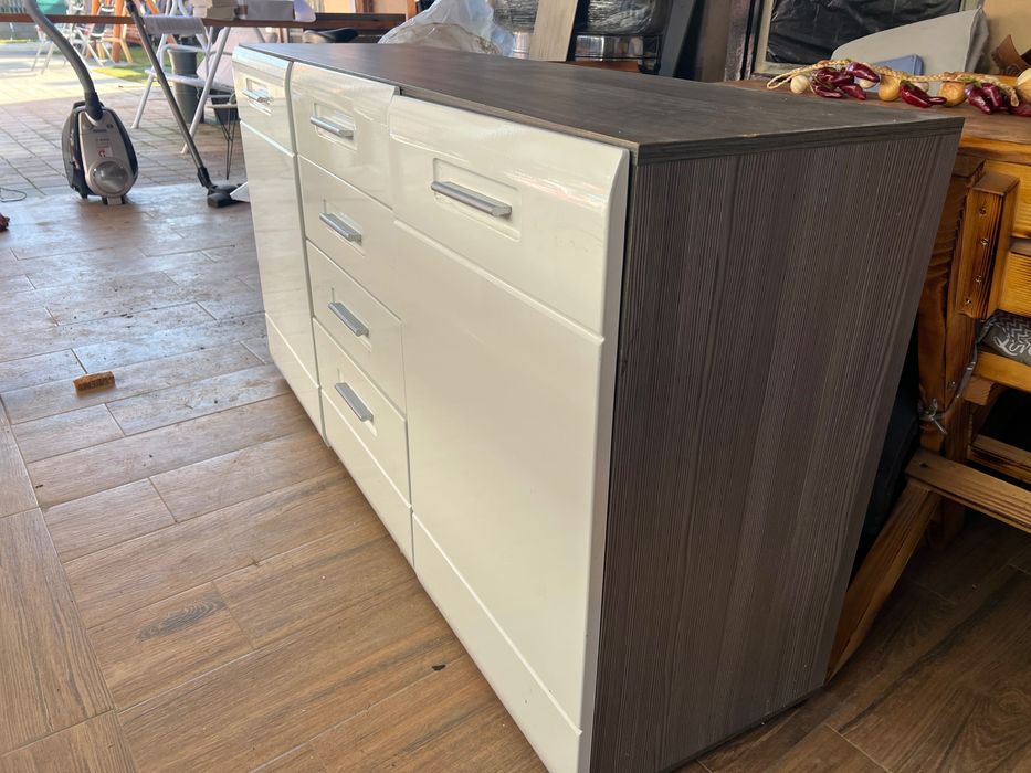 Comodă cu sertare stare impecabilă import Austria