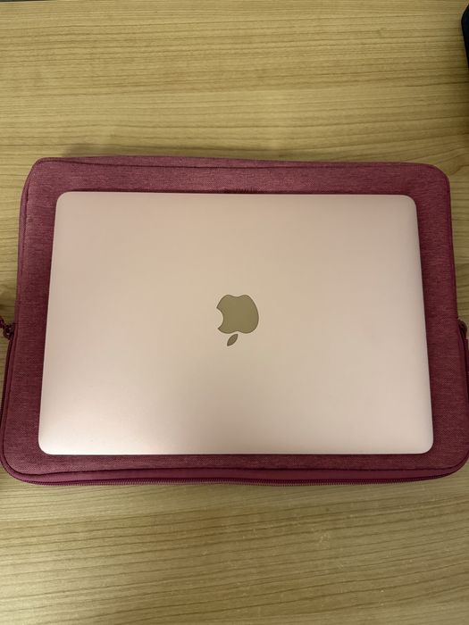 Vand Macbook 12 ( Retina, 12-inch)