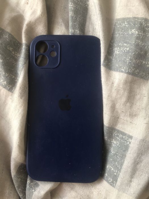 Подам чихлы на Iphone 11 на айфон 11