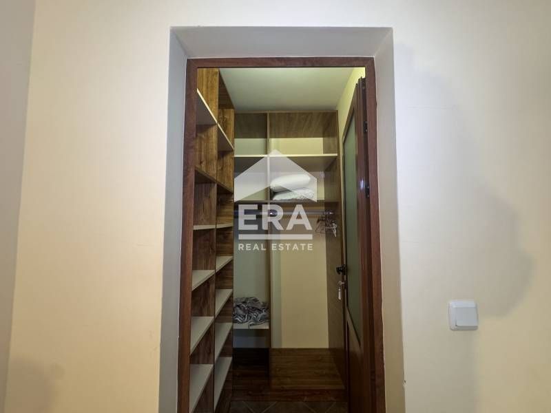 Ексклузивен наем! Ваканционен двустаен обзаведен апартамент в близост