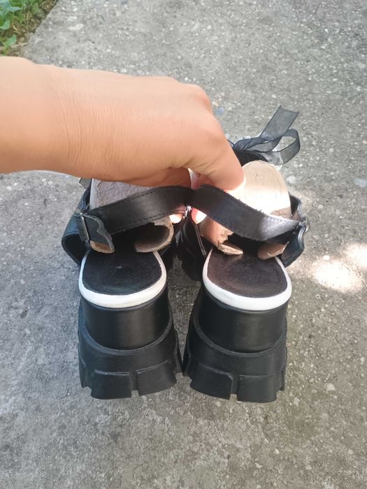 Естествена кожа сандали 40 номер