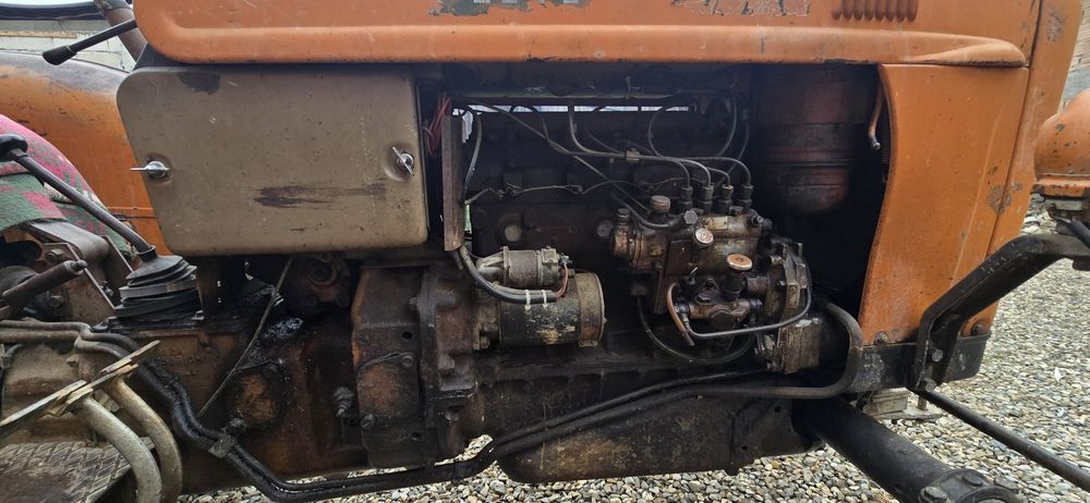 Tractor Fiat411R
