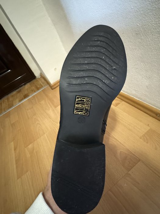 Cizme piele, marimea 36 noi