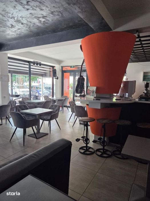 Afacere la cheie cafenea 80 mp, terasa 60 mp, zona Bals