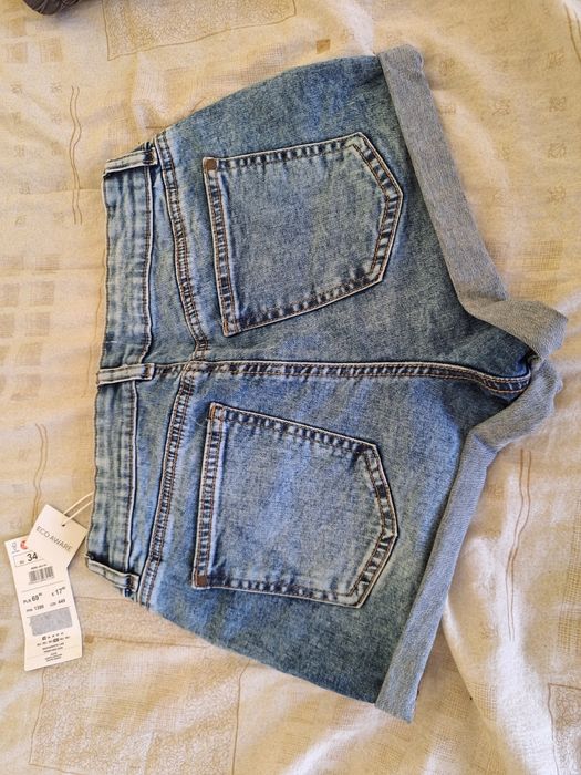 Къси панталони, размер S