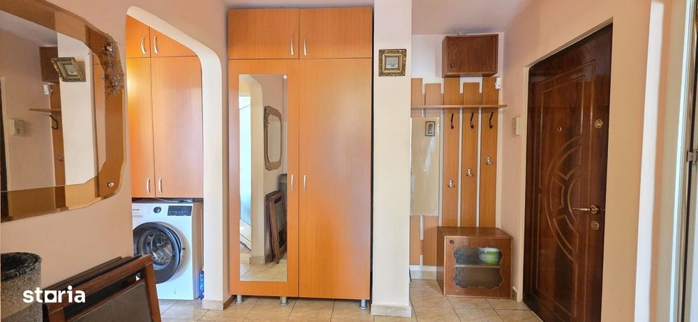 Gara - Abator 2 Camere Decomandate Mobilat + Utilat, Gaze 400 Euro