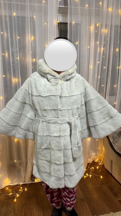 Белая норковая шубка