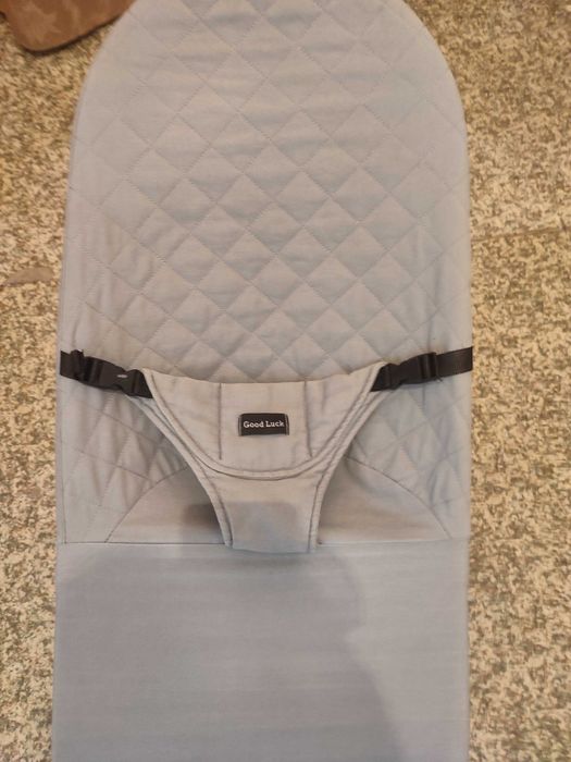 Продаем детский шезлонг