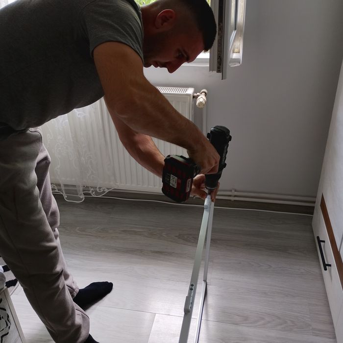 Plase țanțari geamuri și uși