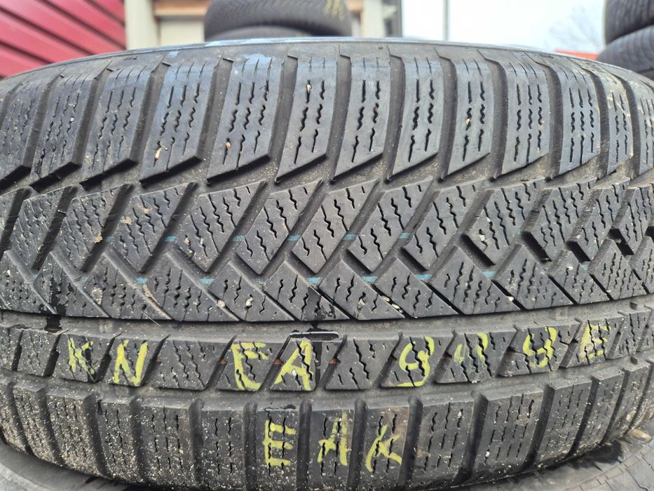2 Anvelope de IARNA - 235/55/19 - Continental - Stare BUNA DOT 2019