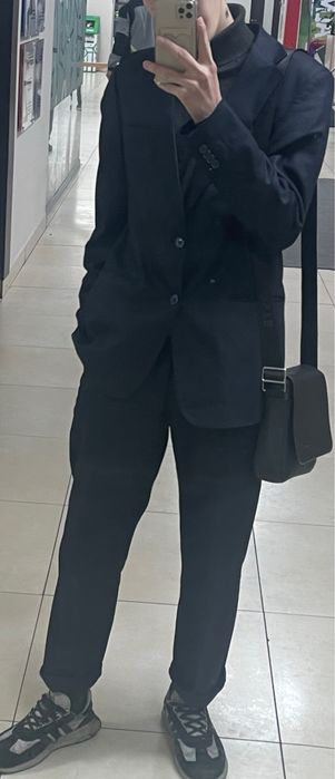 Продам костюм