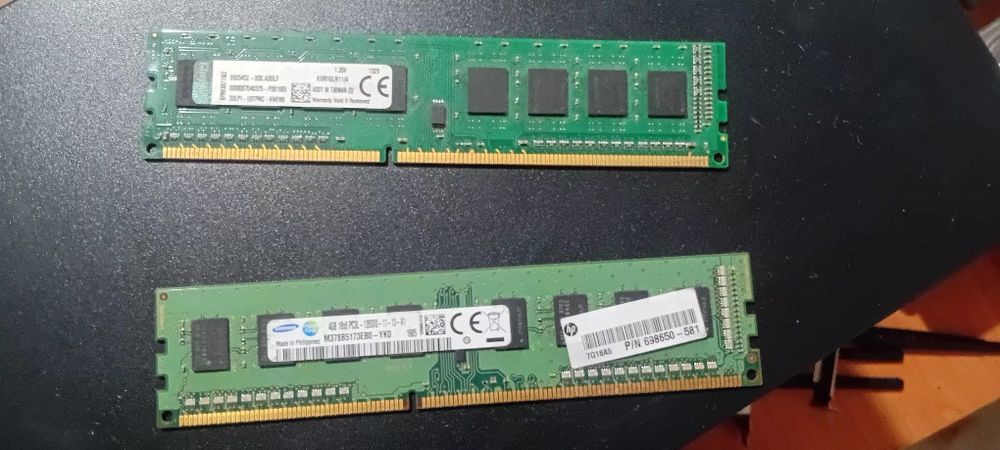 2 плашки DDR3 4GB озу