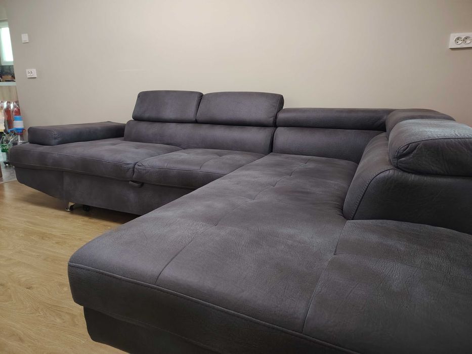 Диван на 3месеца-като нов