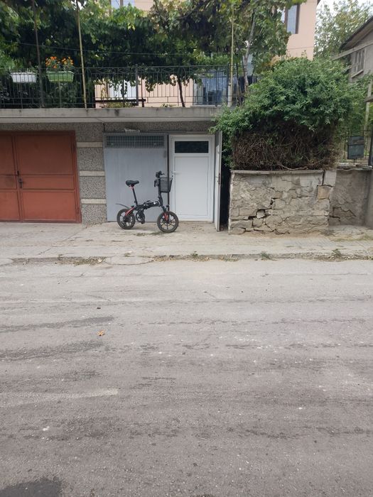 Дава се под наем Гараж / Паркомясто в Велико Търново, Света гора - 21 кв.м за 66.3 € - Снимка #1