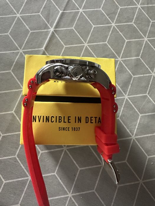 Часовник INVICTA Pro Diver 34009