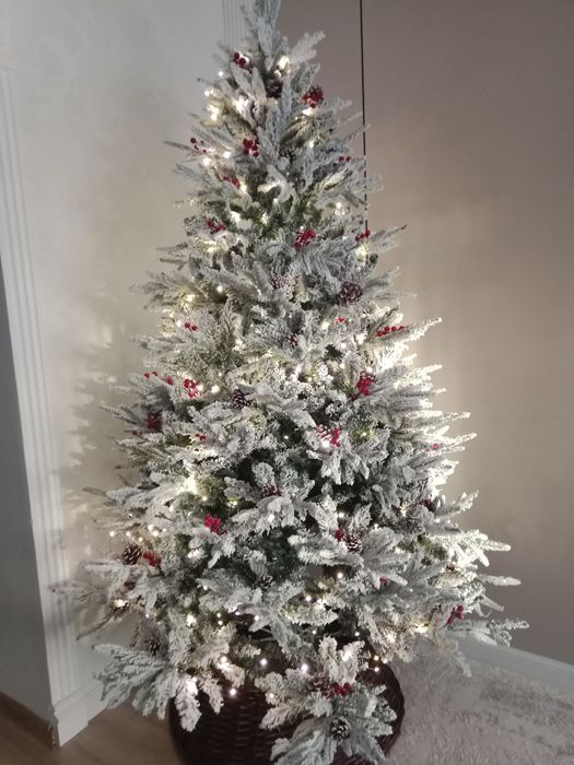 Продам в отличном состоянии ёлеу