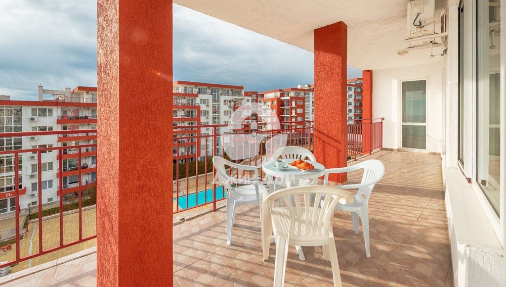 Продава се Тристаен апартамент в Свети Влас - 110 кв.м за 1011 €/кв.м - Снимка #12