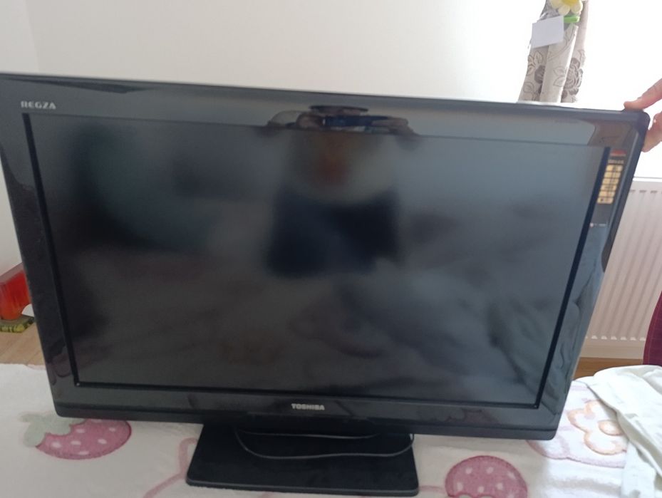 Televizor TOSHIBA