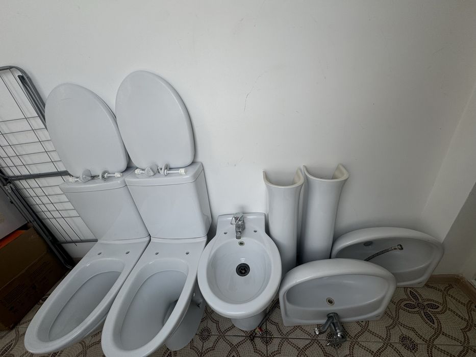 Туалет Раковина Биде продается