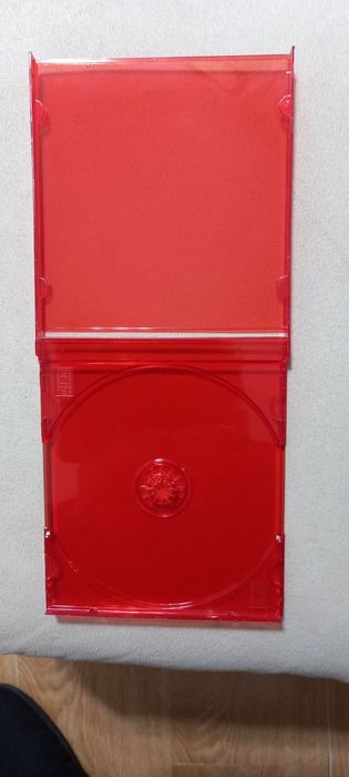 Чисто нови кутии за CD DVD 10бр. вносни прозрачни