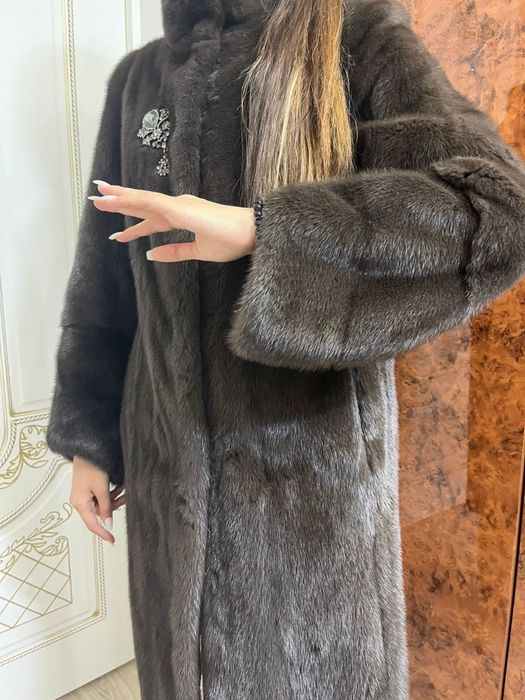 Шуба норковая в идеальном состояний