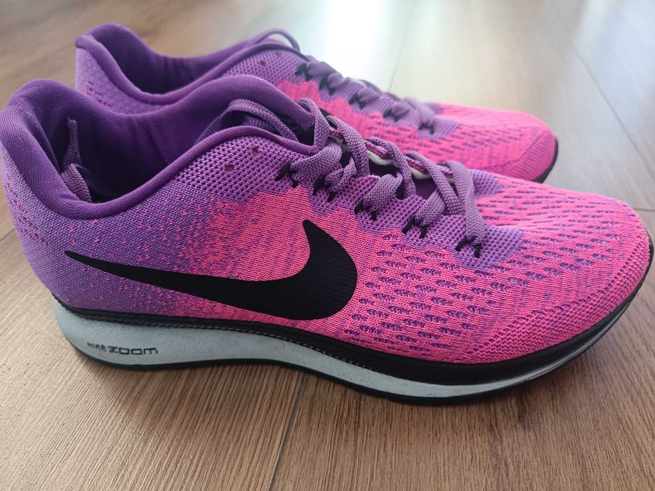 Маратонки Nike - отлични