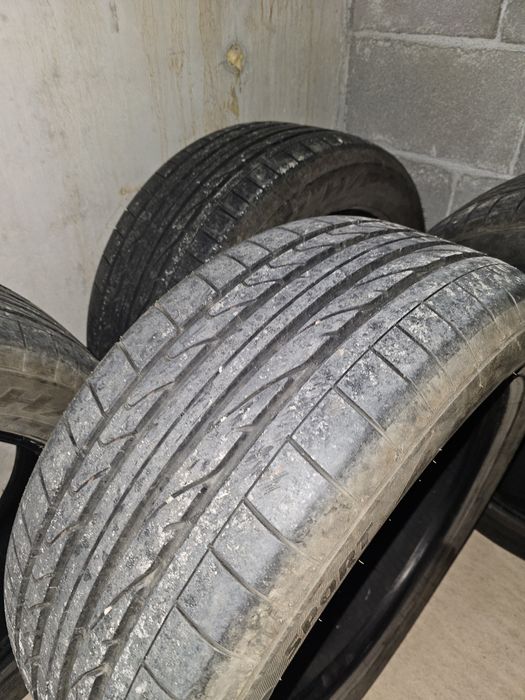 265/50/19 летни  гуми