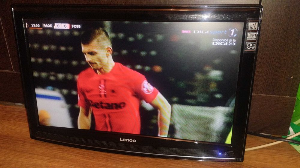 TV LCD bucătărie spatiu mic 49 cm HD Telecomanda HDMi SCART VGA