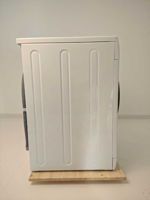 NOU !!! Mașină de spălat rufe Bauknecht 8kg supereco845 B190