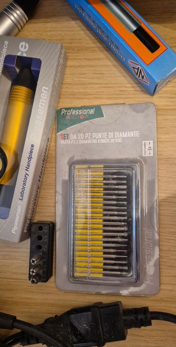 Vând accesorii  biax