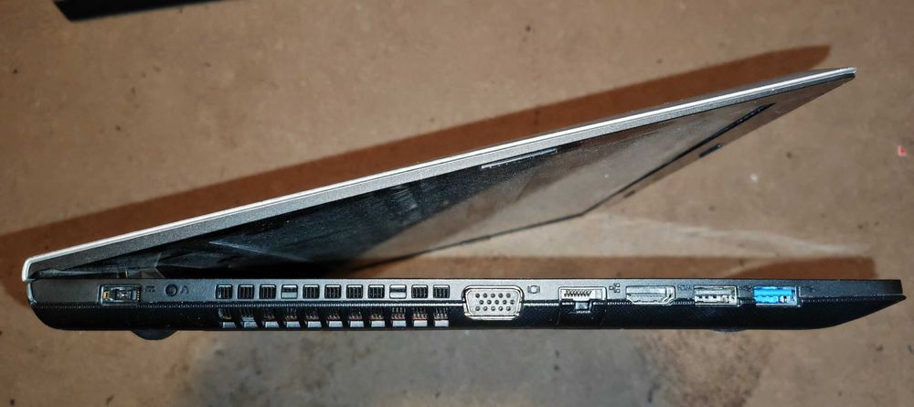 Laptop Lenovo Core I3 5005U 8gb ddr3 sau fara ssd rami