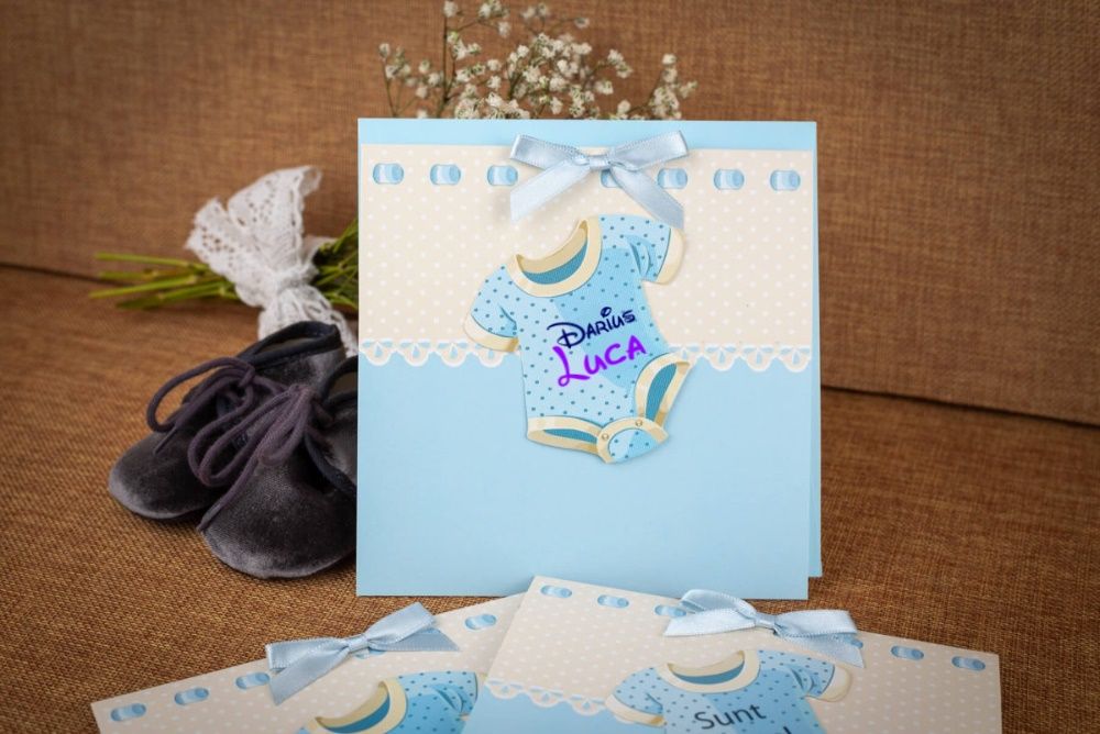 CASUTE DAR de botez / nunta, invitatii, meniuri