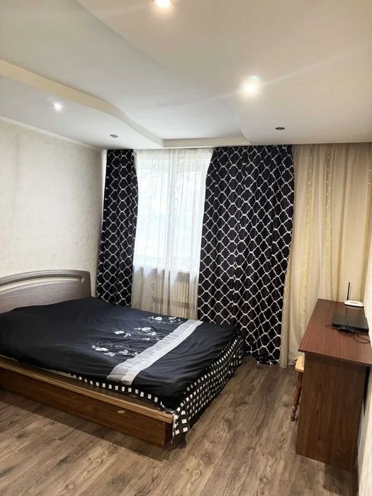 Дава се под наем Двустаен апартамент в София, Център - 55 кв.м за 407.49 € - Снимка #1