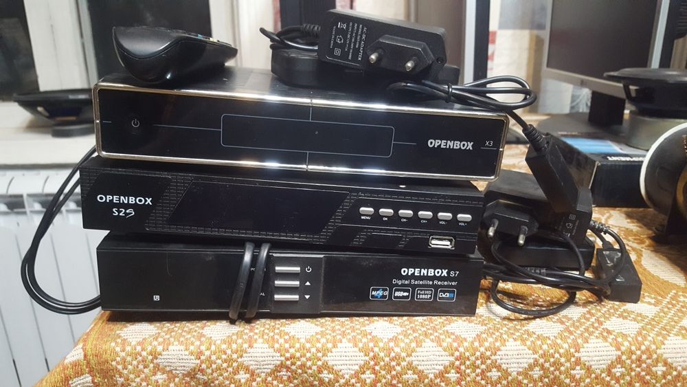 Продам спутниковые тюнеры