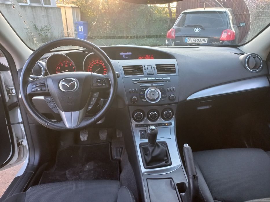 Mazda 3 benzina 1.6 Euro5. Import Germania