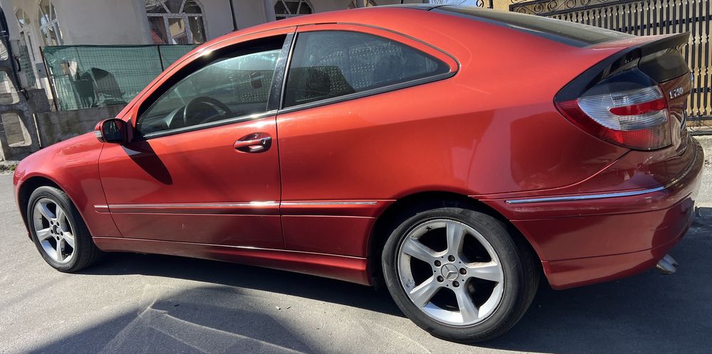 Mercedes c200 coupe