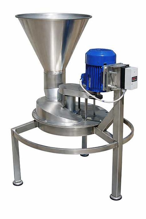 Linie automata deshidratare fructe si legume – masini si utilaje pentru pregatire fructe si legume  in vederea uscarii