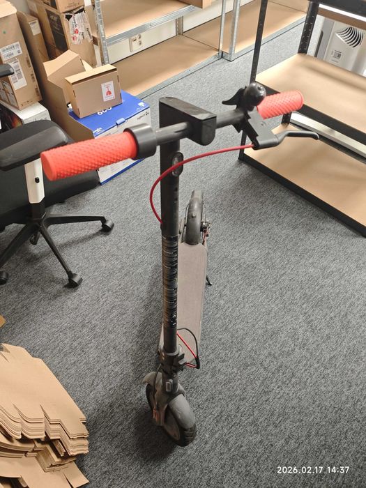 Xiaomi Mi Electric Scooter 4 тротинетка