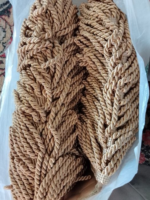 Бахрома крученная продам