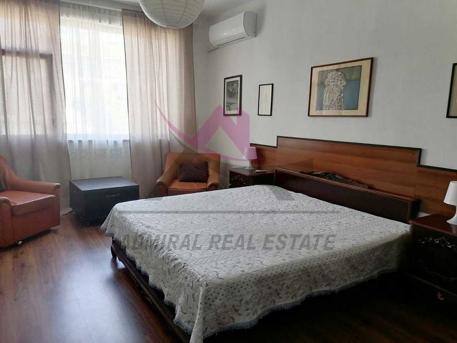 Дава се под наем Тристаен апартамент в Варна, Център - 70 кв.м за 800 € - Снимка #2