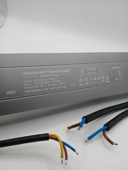 Sursă de Alimentare Profesională Impermeabilă LED 12V – 300W