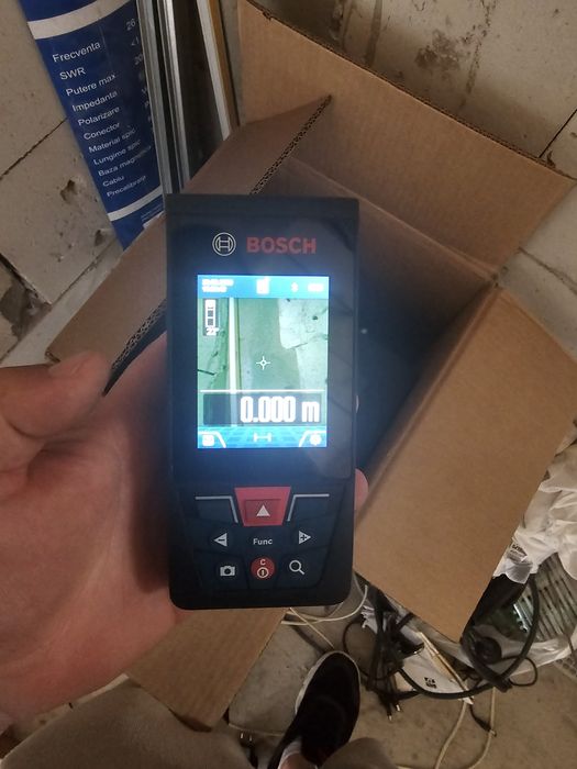 Telemetru digital cu laser, raza de lucru 120 m, precizie +/- 1.5 mm, Bosch Professional GLM 120 C