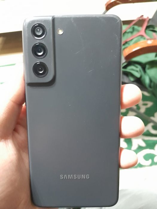 Samsung galaxy s21 fe